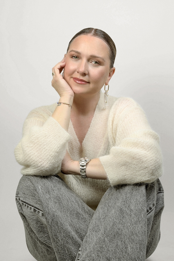 Κορίνα Βρούσια